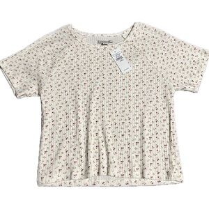 American Eagle White Floral Crop Top Shirt